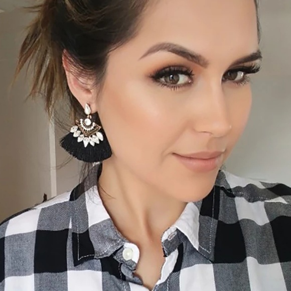 Crystals & Tassels Gorgeous Drop Fringe Earrings - Picture 2 of 4